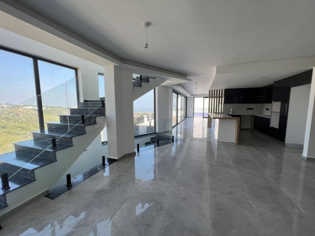 4+2 POOL SUPERLUX VILLA FOR SALE IN ARAPKOY