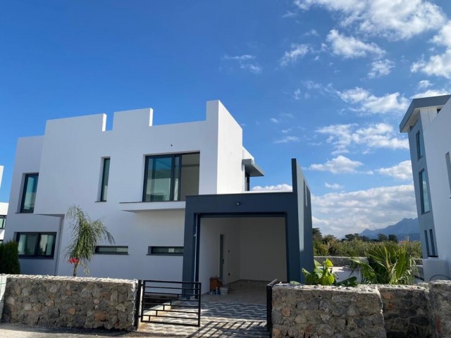 3+1 VILLAS WITH POOL FOR SALE IN KARSIYAK