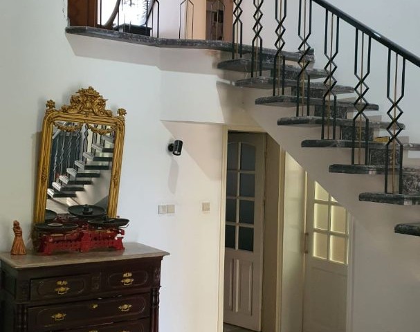 3+2 VILLA ZU VERKAUFEN IN NICOSIA ORTAKÖY