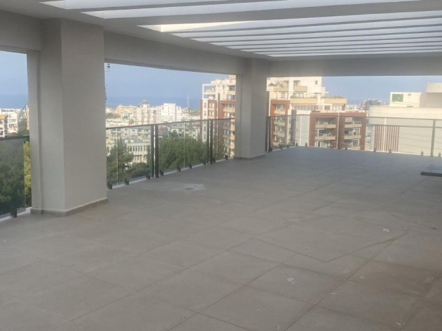 3+1 PENTHOUSE WITH POOL FOR SALE IN KYRENIA CENTER