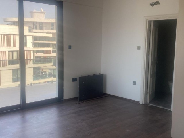 3+1 PENTHOUSE WITH POOL FOR SALE IN KYRENIA CENTER