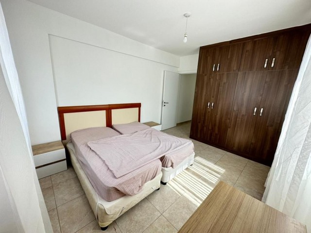 2+1 WOHNUNG ZUM VERKAUF IM KYRENIA CENTER