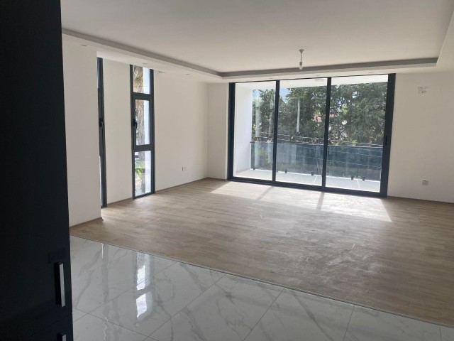 Center 2+1 Flat For Sale