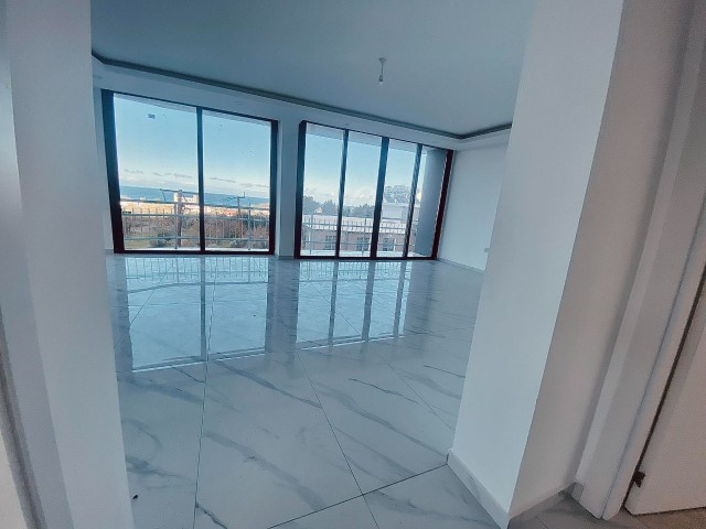 LAPTA'DA SATILIK 2+1 PENTHOUSE