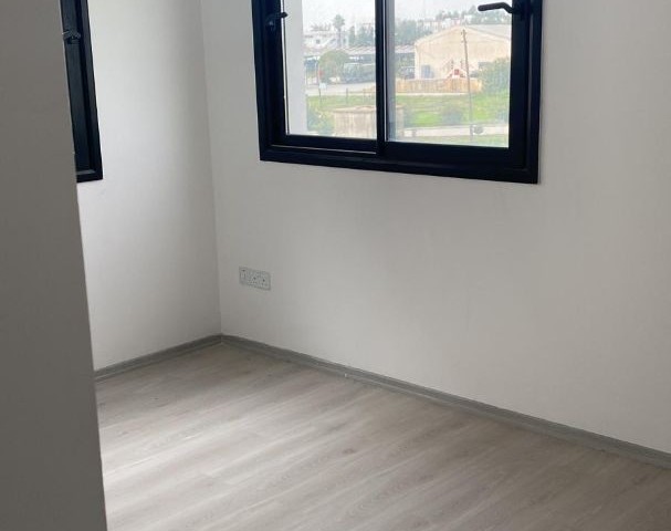 LEFKOŞA'DA SATILIK 2+1 DAİRE