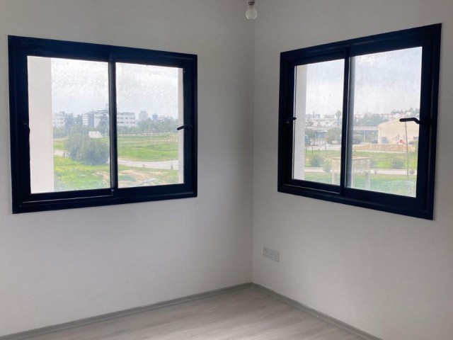 LEFKOŞA'DA SATILIK 2+1 DAİRE