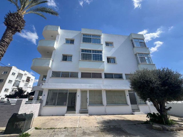 LEFKOŞA'DA SATILIK 2+1 DAİRE