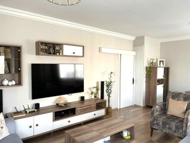 3+1 FLAT FOR SALE IN KYRENIA