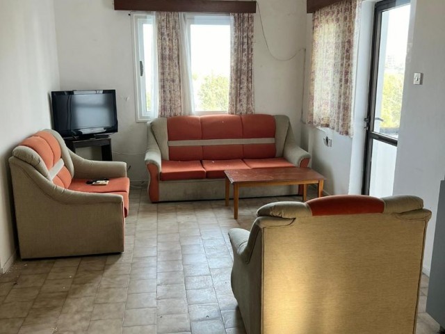 2+1 FLAT FOR SALE IN KYRENIA CENTER