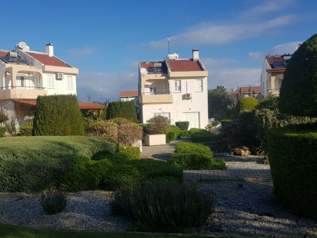 3+1 VILLA ZU VERMIETEN IN ALSANCAK