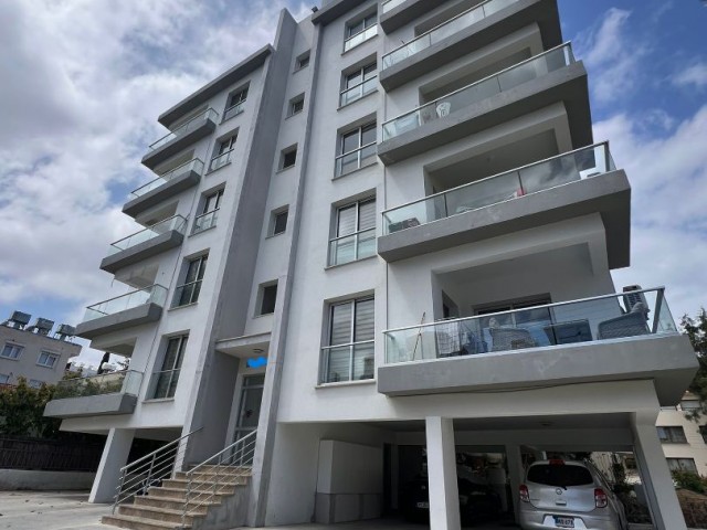 GİRNE MERKEZ'DE SATILIK 2+1 DAİRE