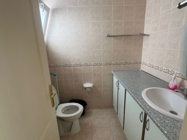 3+1 FLAT FOR SALE IN KYRENIA CENTER