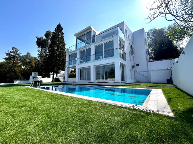 6+1 VILLA WITH POOL FOR SALE IN EDREMIT