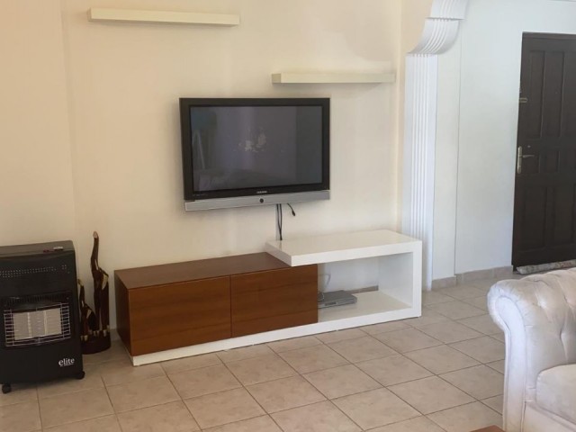 3+1 FLAT FOR SALE IN KYRENIA CENTER