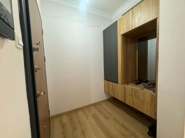 2+1 WOHNUNG ZU VERMIETEN IM KYRENIA CENTER