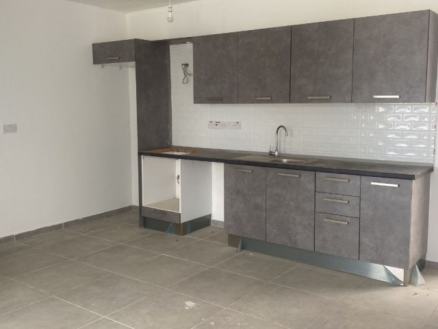 Flat For Sale in Karaoğlanoğlu, Kyrenia