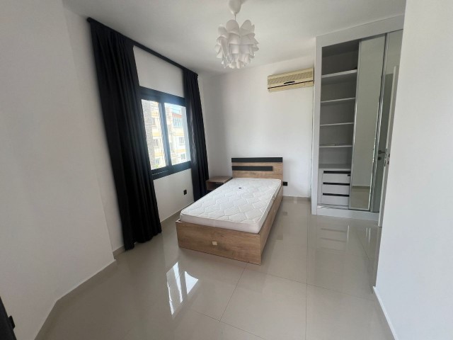 Flat To Rent in Girne Merkez, Kyrenia