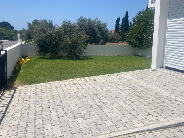 4+1 VILLA WITH POOL FOR RENT IN KYRENIA