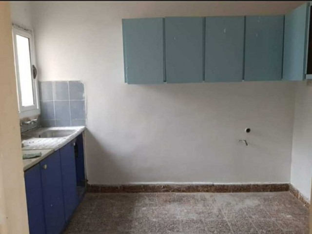 2+1 detached house for sale, Maraş , 300 m2, 35,000 stg