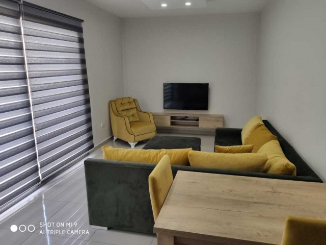 2+1 apartment for rent, 5000 $ +500 $ depozit +commission , Gülseren magusa 