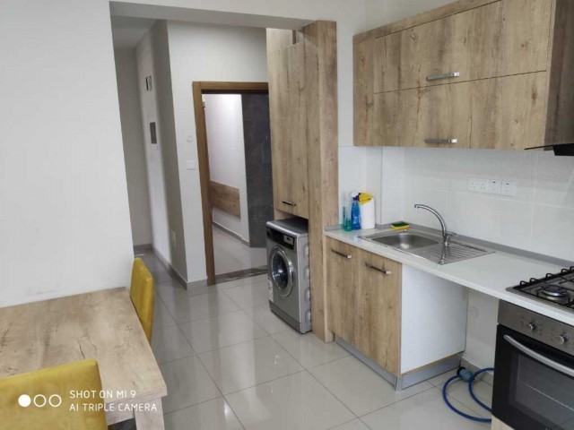 2+1 apartment for rent, 5000 $ +500 $ depozit +commission , Gülseren magusa 