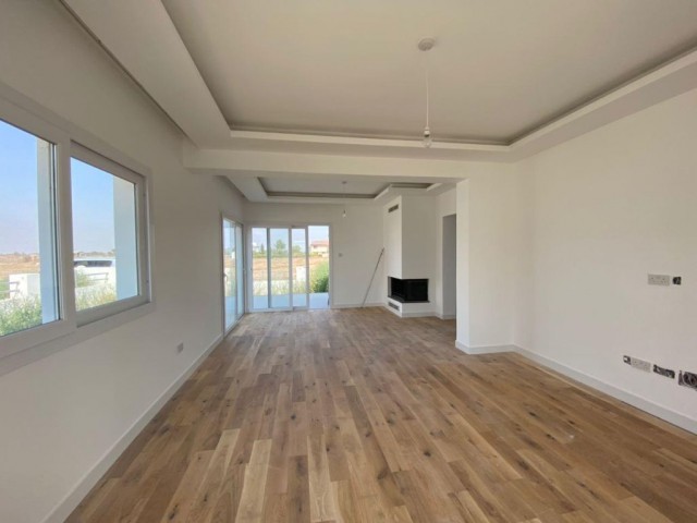 Villa For Sale in Yeni Boğaziçi, Famagusta