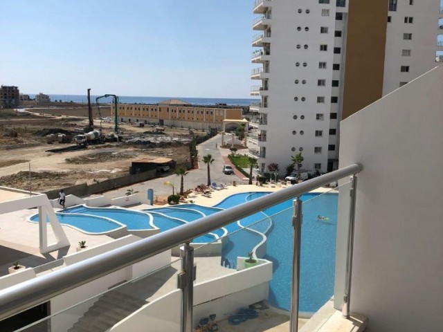 Flat For Sale in Long Beach, Iskele