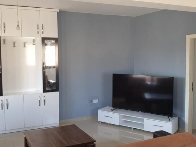 Famagusta at gulseren 3+1 penthouse 6000$ rent deposıt 500$ commıssıon