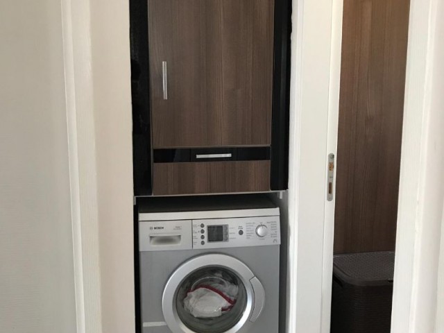 Tuzla Saklıkent  3+1 satılık daire  2 WC  1 banyo 128 m2 Eşdeğer koçan 68.000£