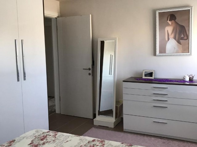 Tuzla Saklıkent  3+1 satılık daire  2 WC  1 banyo 128 m2 Eşdeğer koçan 68.000£