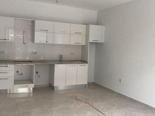 2+1 flat for sale in Caddem ** 