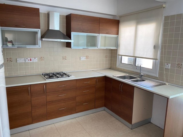 1 july active home Close to onder shopping mall 3+1 reny penthouse 4500$ rent yearly payment Deposit 375$ Commission 375$ Elevator Car park Apartment charge Thu month 100 tl ** 