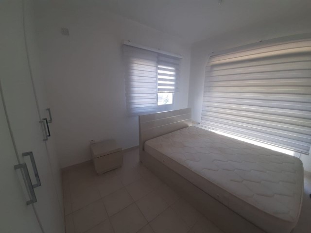 Tuzla Saklikent 2 + 1 rent on the ground floor from £ 250 for 6 months pesin odemeli Deposit 250£ Commission 250 £ Dues 500 tl Ten odem Water bills with electricity cards every month for cleaning the pool and surroundings. ** 