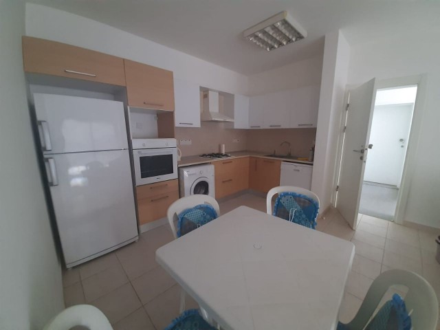 Tuzla Saklikent 2 + 1 rent on the ground floor from £ 250 for 6 months pesin odemeli Deposit 250£ Commission 250 £ Dues 500 tl Ten odem Water bills with electricity cards every month for cleaning the pool and surroundings. ** 
