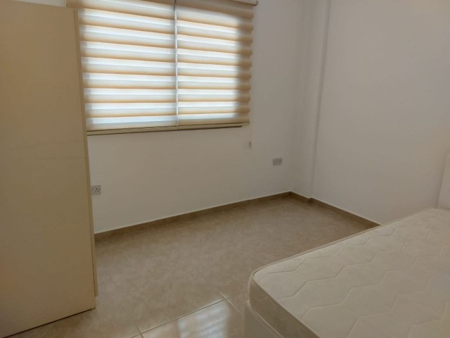 2+1 Wohnung Zu vermieten im Dorf Tuzla in Famagusta 1.monatlicher Preis auf dem Boden 250 Llosa 6 Monate Einzahlungsgebühr 250 Llosa Commission 250 Llosa aidat jeden Monat 80 tl ** 