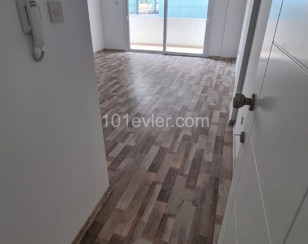 2+1 apartment for sale in Famagusta kent plustan 75 m2 equivalent coban (with special price) on the ground floor 60,000 stg