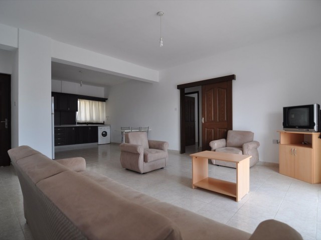 Famagusta gülseren area 3+1 rent house 6 months payment Thu month deposit$230$ commission $ 230 ground floor ** 