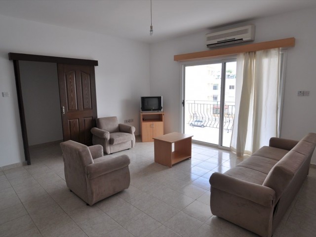 Famagusta gülseren area 3+1 rent house 6 months payment Thu month deposit$230$ commission $ 230 ground floor ** 