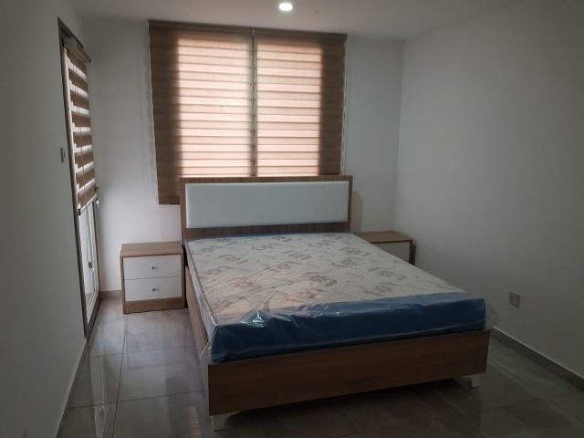 KUCUK KAYMAKLI 2+1 RENT HOUSE Thu MONTH 350£6 MONTHS PAYMENT DEPOSIT 2 COMMISSION ** 