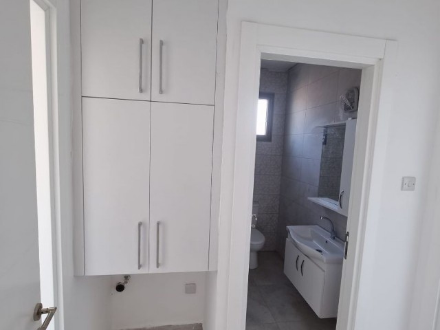 Very spacious 2 + 1 apartment for sale in Famagusta Çanakkale region ** 