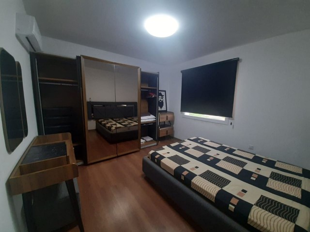 Cesar resortta kiralık daire 2+1 full eşyalı aile yada öğrenci farketmez 6 aylık ödemeli 700£ dan  2 depozit 1 komisyon