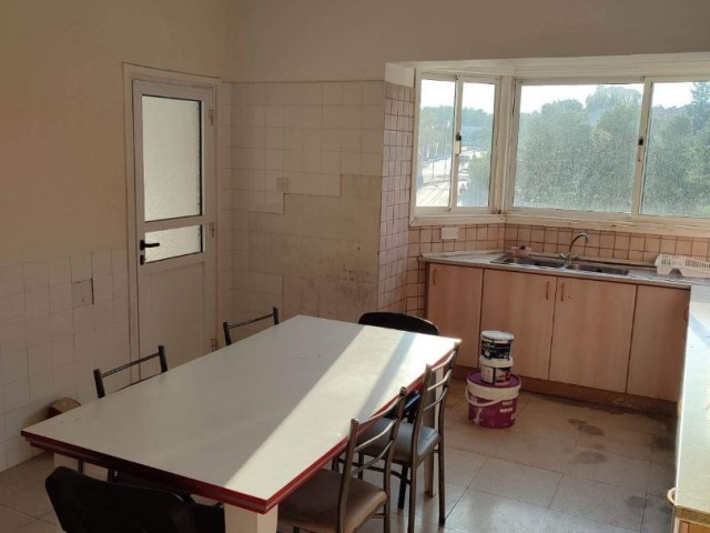 Flat To Rent in Dumlupınar, Famagusta