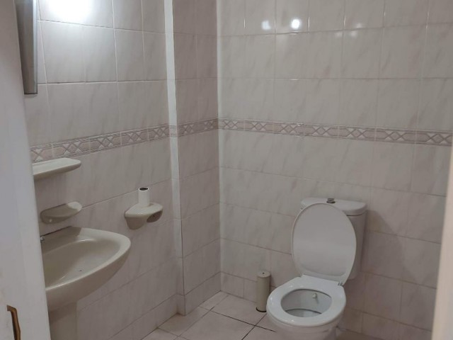 Flat To Rent in Dumlupınar, Famagusta