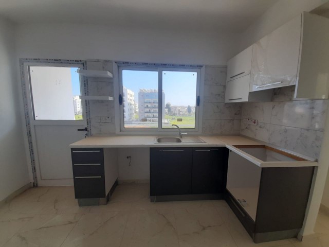 FOR RENT 2+1 UNFURNISHED APARTMENT 