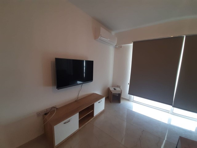 Canakkale 2+1 rental 450$ for 6 months or annual fee 400x6=2400 TL on the 3rd floor