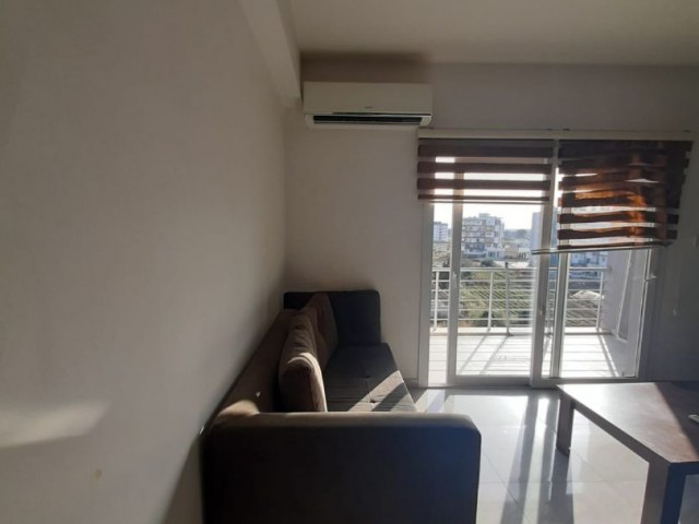 Canakkale 2+1 flat for rent on the 4th floor 8500 TL for annual payment only Dues 2500 TL per year 1 deposit 8500 TL 1 commission 8500 TL 05338315976