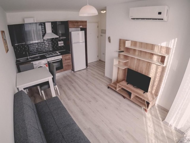 1+1 flat for rent in Sakarya uptown, within walking distance of the unit, on the 7th floor, from 450$, 6 months payment, 1 deposit, 1 commission fee, 29£