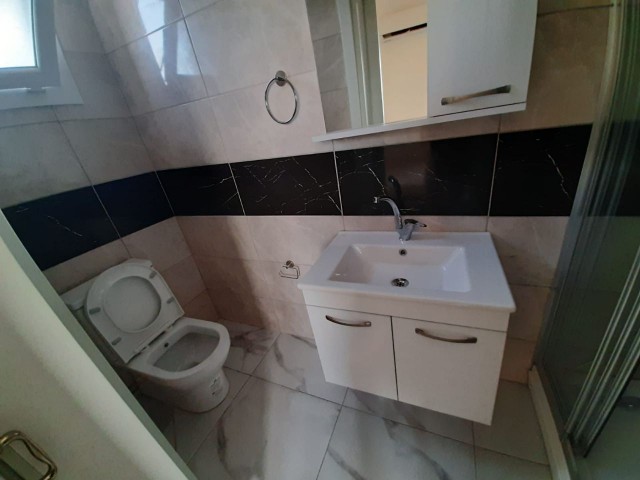 An opportunity not to be missed in Çanakkale region 3+1 flat for sale equivalent title 3 years old building £90.000 unfurnished 110 square meters with en-suite bathroom *investment opportunity*