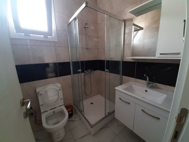 An opportunity not to be missed in Çanakkale region 3+1 flat for sale equivalent title 3 years old building £90.000 unfurnished 110 square meters with en-suite bathroom *investment opportunity*