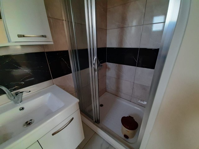 An opportunity not to be missed in Çanakkale region 3+1 flat for sale equivalent title 3 years old building £90.000 unfurnished 110 square meters with en-suite bathroom *investment opportunity*